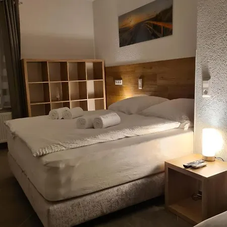 Rum i privatbostad Wellandhome - 6 *