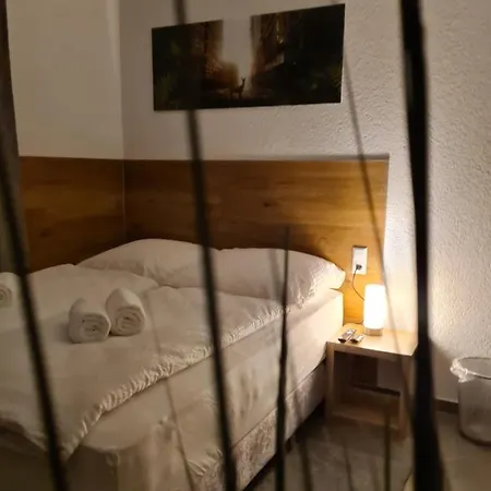 Wellandhome - 6 *