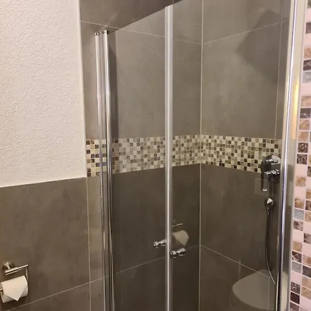 Rum i privatbostad Wellandhome - 6 Aalen