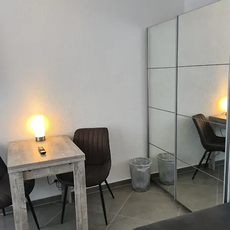 Wellandhome - 6 *