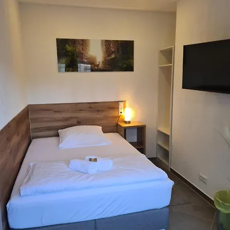 Wellandhome - 6 Homestay Aalen